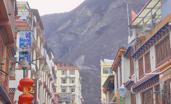 Jinchuan Caiwang Hotel