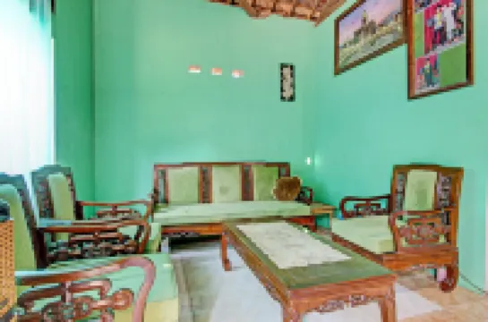 Hotel O Wisma Bani Pandi Syariah