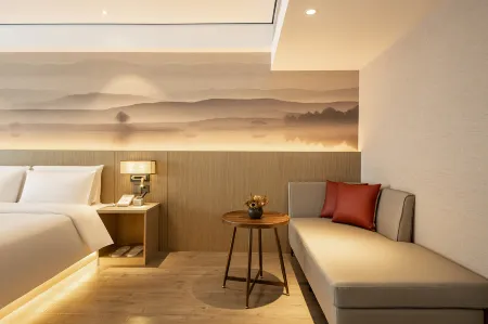 Ramada Encore by Wyndham Kunming Guandu