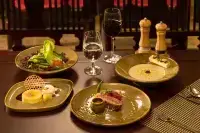 Emeralda Resort Tam Coc - فطور
