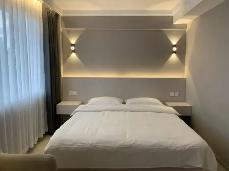 Shangke Theme Apartment