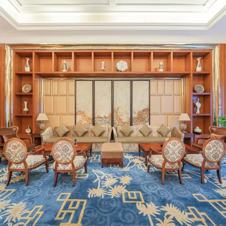 Nanchong Oriental Garden Mingyu Heiya Hotel