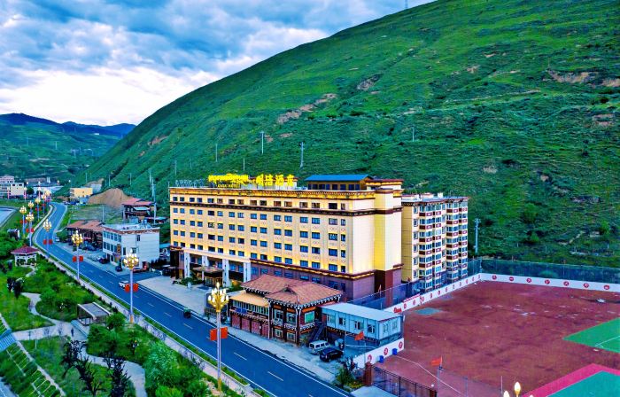 Gasa Hotel