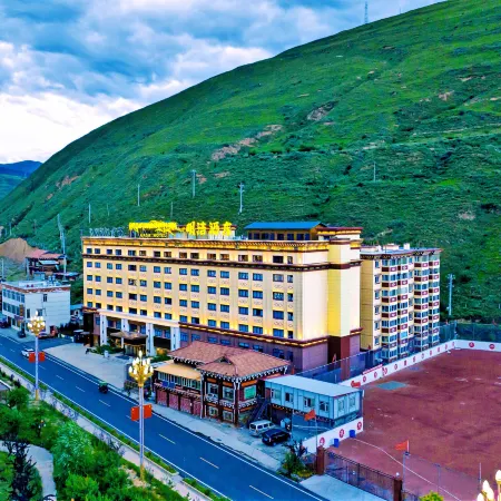 Gasa Hotel
