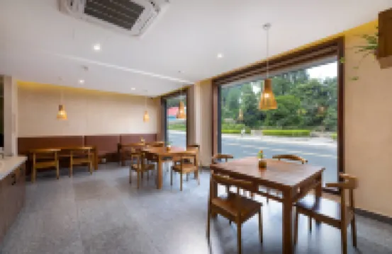 茅棚庵中国式旅館（黄山景勝地南大門店）