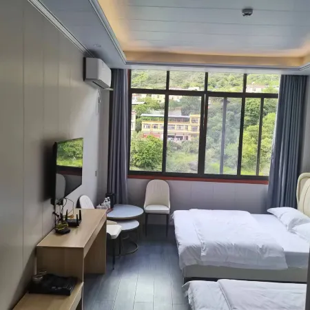 Zhayu Yunshuijian Hotel