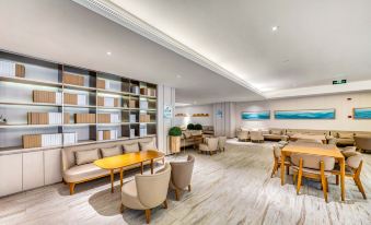 JI Hotel (Shanghai Hongqiao Hub Xujing)