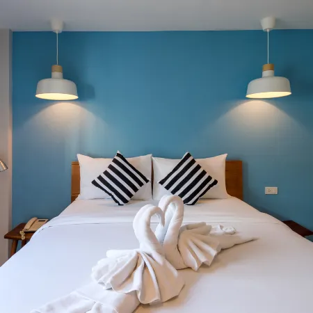 Tiya House Rooms & Cafe Отели рядом с достопримечательностью «Перекресток с кроманьонцем»