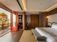 OLD WORDS LAOJUN MOUNTAIN Hotels in Luanchuan