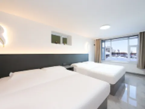 Linshuiju View Homestay (Changbai Mountain Magic World Scenic Area) โรงแรมในอันถู