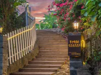 Weizhou Island leaves 1980 Seaview Resort Hotel (Drip Danping Shiluokou Scenic Area) Hotels near Dishui Danping