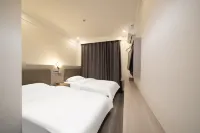 Yijia Light Luxury Hotel (Shanghai Fengxian South Bridge) Hotels near Culture Square (nanqiaolu)
