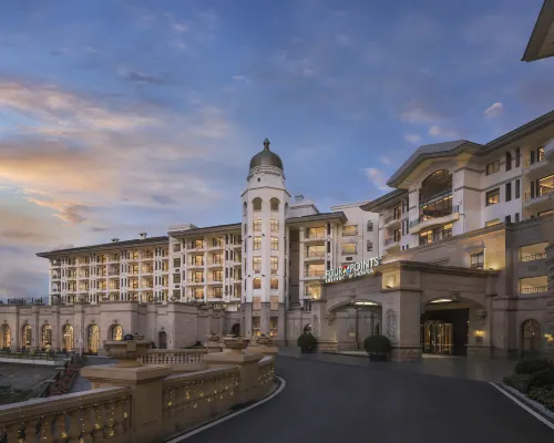 Four Points By Sheraton Yangjiang City Center Các khách sạn ở Dương Giang