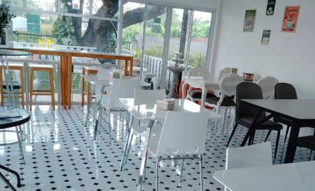 White Home Residence - Housity