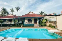 House No.2 Village Hotels in 
