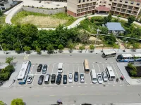 Yifang Shanshui GtEL Hotel Luotian Hubei - Parkering