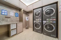 HanTing Hotel (Jingmen Railway Station Dongcheng Shidai Square)