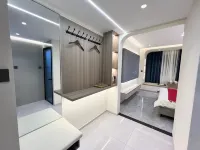 Qichun Guocui Apartment -  Ferienwohnungen