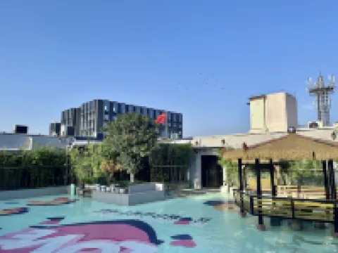 Orange Hotel (Fuzhou Yantaishan Sancha Street Subway Station) Hotels near Yantai Hill Park