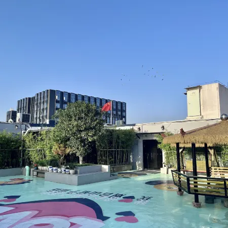 Orange Hotel (Fuzhou Yantaishan Sancha Street Subway Station) Отели рядом с достопримечательностью «Фуцзянский Университет-Приспанные Начальные Школы»