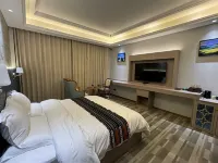 Seda Baoxi Hotel Hotels near Seda Jinma Grassland