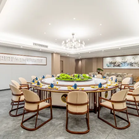 Emeishan Yue Garden Hotel