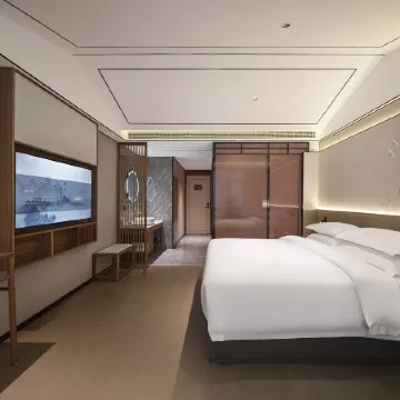 Moshang Qingya Hotel(Suixian North Lake Neighborhood Center Store)
