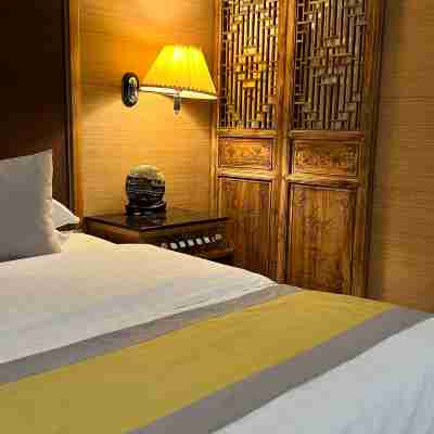 Caoxi Hot Spring Holiday Resort Rooms