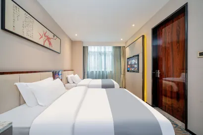 Manhao Hotel (Guangzhou Baiyun Railway Station)