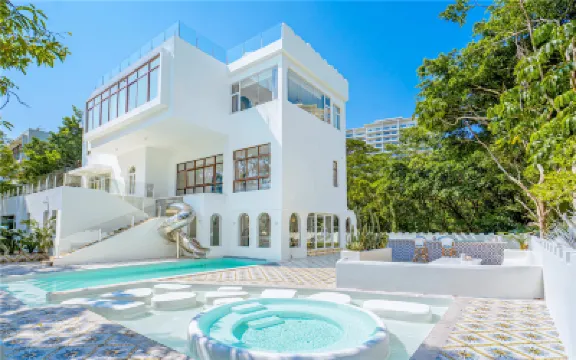 Xunliao Bay Milos Island Holiday Home 톈허우궁 링난 민속문화거리 주변 호텔