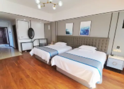 Boyue Homestay (Jingzhou Railway Station)