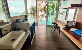 Alunan Resort