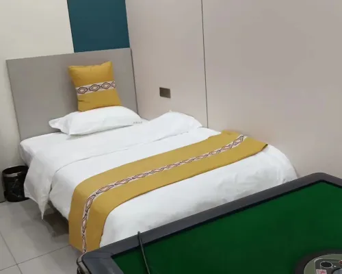 Julong Hotel โรงแรมในหลินซุ่ย