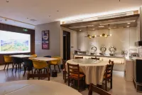 CHEERMAY Hotel (Shiyan Wanda Plaza)