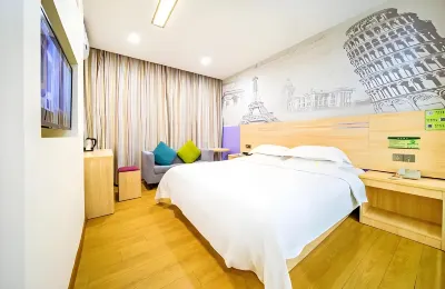 Guozhong Youke Hotel (Yuancheng Heyuan Middle School Branch) Hotels in Heyuan