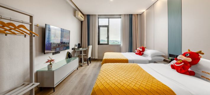 Danheya Chain Hotel (Wanfu Plaza Passenger Transport Center Store) Hotels in Lu County