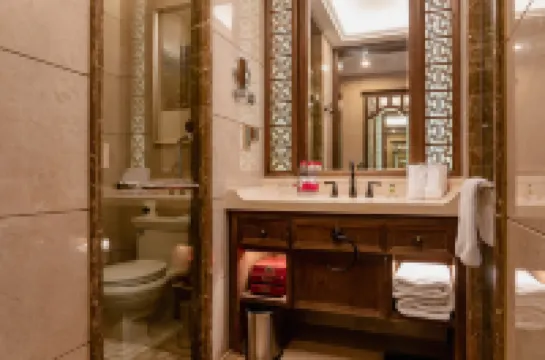 Dockside Boutique Hotel Hotel di Tongxiang