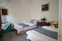Kuqa Yuzi Homestay