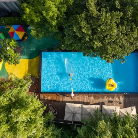 Tianmu Lake Yuhu Peninsula Hot Spring Hotel