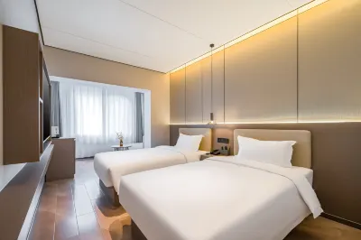 ...and hotel(Beijing South Railway Station Yangqiao) Отели в г. Фэнтай
