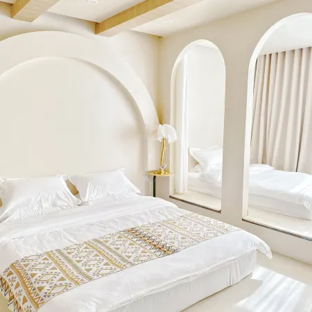 Miwo Homestay (Yining Liuxing Street)