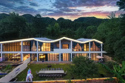 Guan Cen Hotel Các khách sạn ở Ninh Ba
