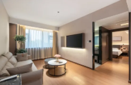 Zhanhe Hotel (Pingdingshan Railway Station Branch)