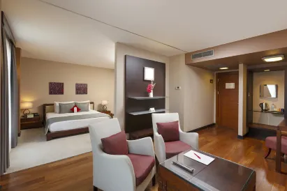 Nippon Hotel