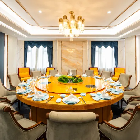 Dapeng Hotel