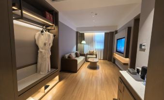 Tingbai Business Hotel (Suzhou Renmin South Road Jinfang Century City Branch
