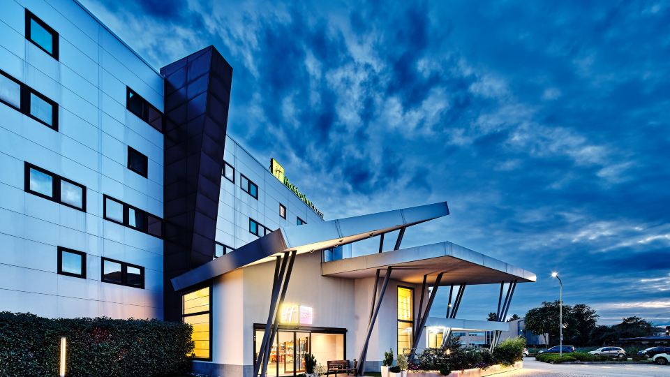 Holiday Inn Express MILAN - MALPENSA AIRPORT by IHG