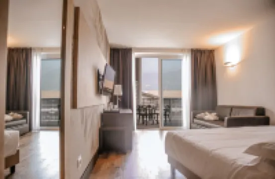 BELLA HOTEL & LEISURE Hotels in San Felice del Benaco