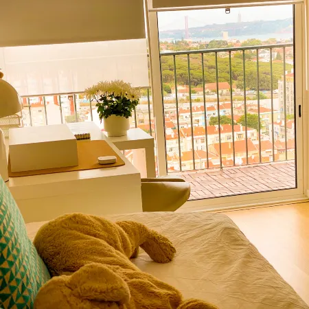 Deluxe 3-bedroom Duplex with stunning Lisbon views