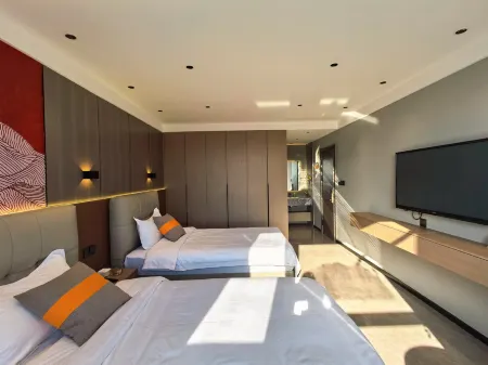 Qingyuan Letianhui Business Hotel